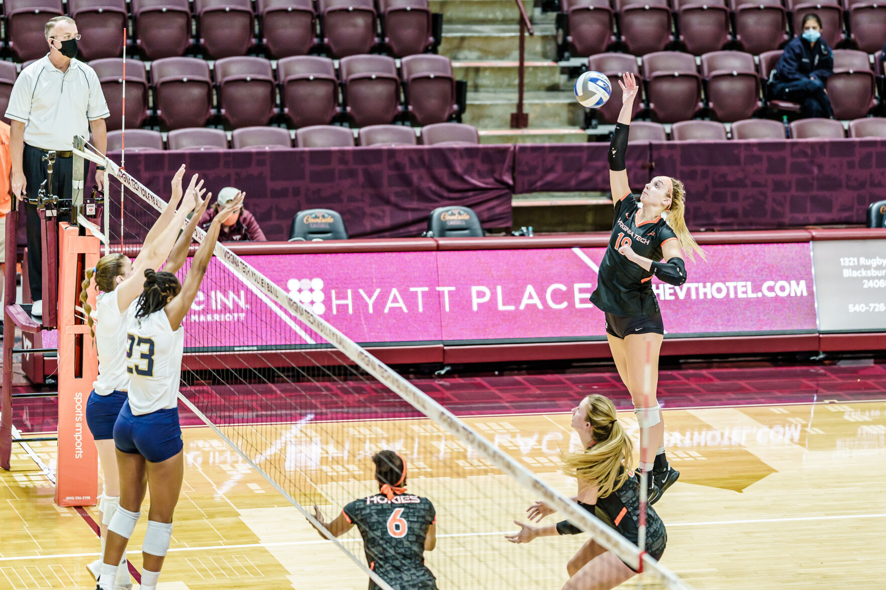 VT Volleyball vs Georgia Tech